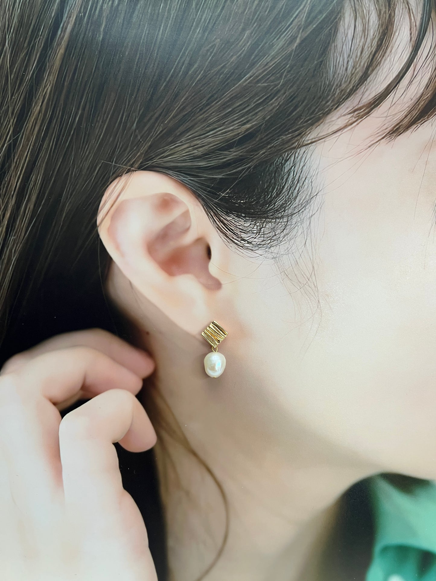16番　バロック淡水パールピアス