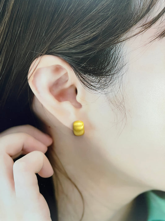 14番　マットメタル つや消しピアス（シルバー／ゴールド）